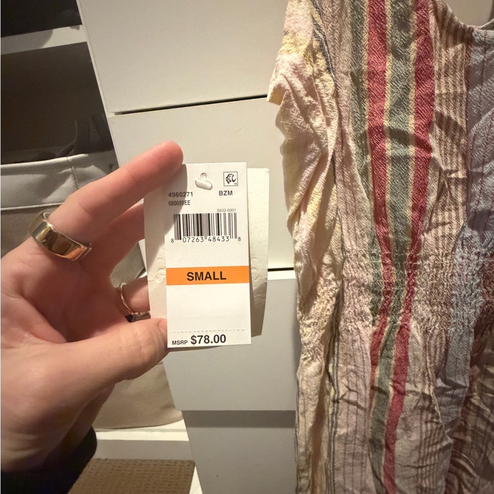 Becca Santa Monica Swim Cover Up NWT - Picture 5 of 7